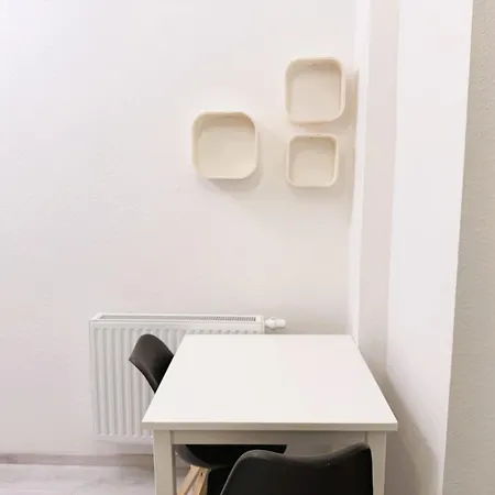 Koelner Street Loft ,neu Renoviert Fuer Bis Zu 5 Personen Mit Kueche Und Bad Apartmán