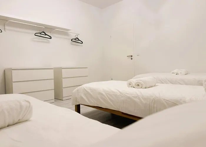 Koelner Street Loft ,neu Renoviert Fuer Bis Zu 5 Personen Mit Kueche Und Bad 뒤셀도르프