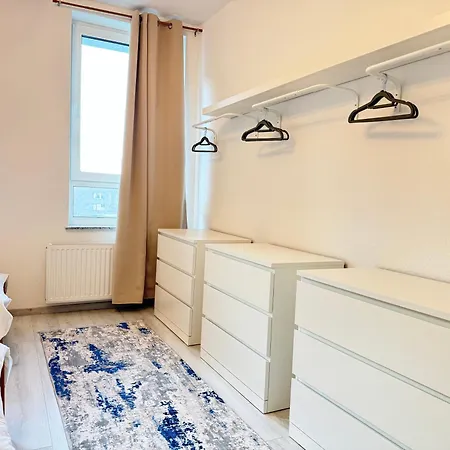 Koelner Street Loft ,neu Renoviert Fuer Bis Zu 5 Personen Mit Kueche Und Bad Apartmán