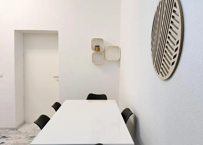Appartement Koelner Street Loft ,neu Renoviert Fuer Bis Zu 5 Personen Mit Kueche Und Bad Düsseldorf